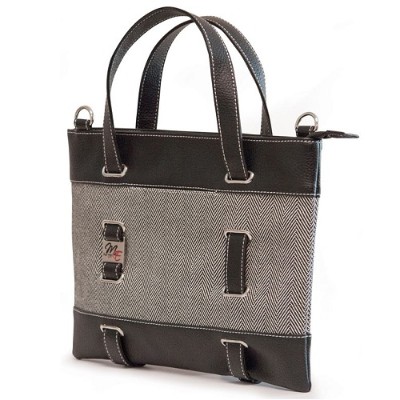 Mobile Edge MEWHTT 11 Herringbone Tablet Tote - Black/White Mobile Edge MEWHTT 11 Herringbone Tablet Tote - Black/White